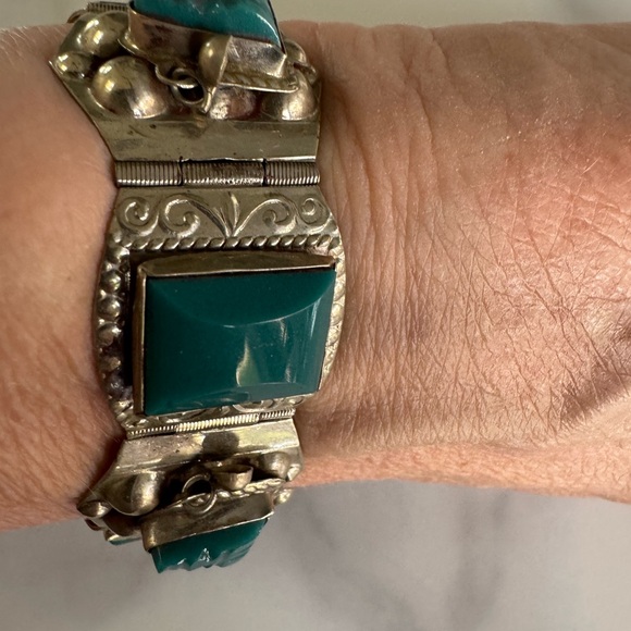 Blue and Silver Bracelet with Turquoise Stones and Antique Metalwork - Picture 9 of 11